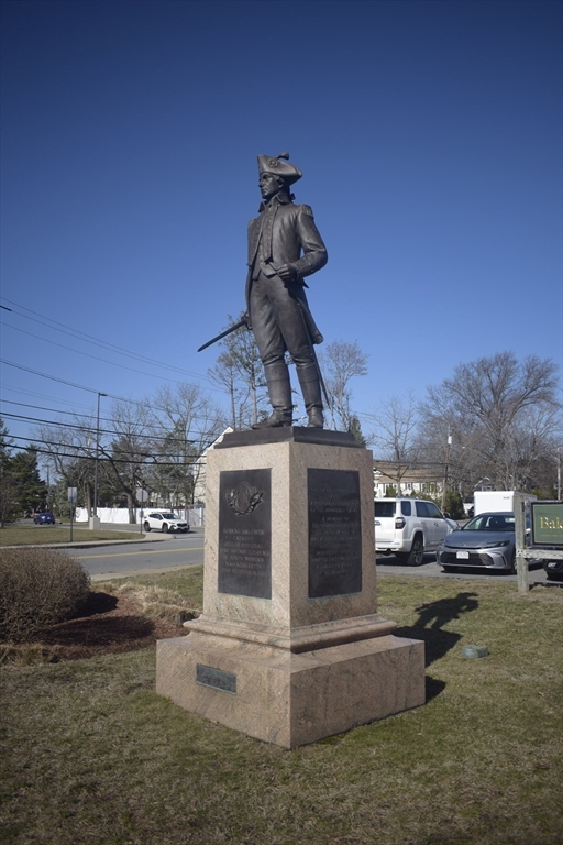 3 Baldwin Green Cmn # 104