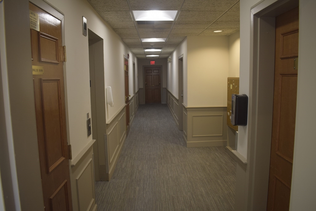 3 Baldwin Green Cmn # 104