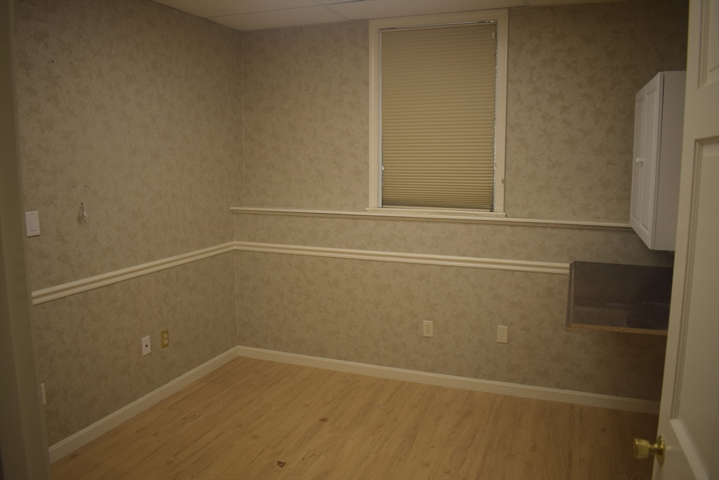 3 Baldwin Green Cmn # 104