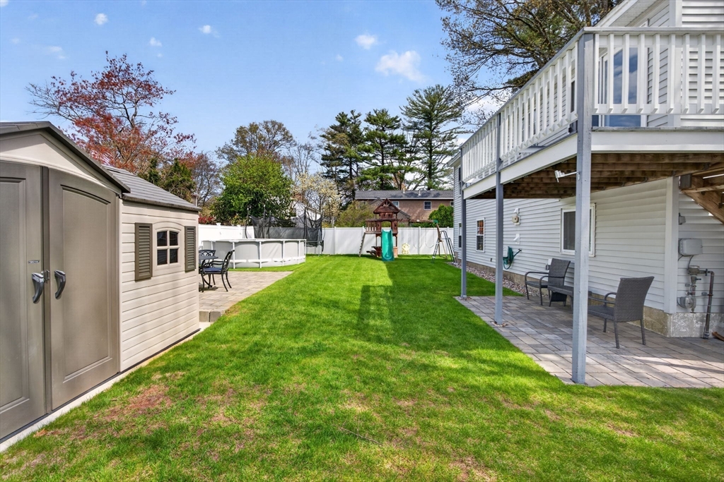 111R Grove Ave