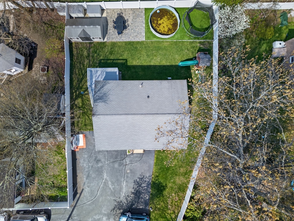 111R Grove Ave