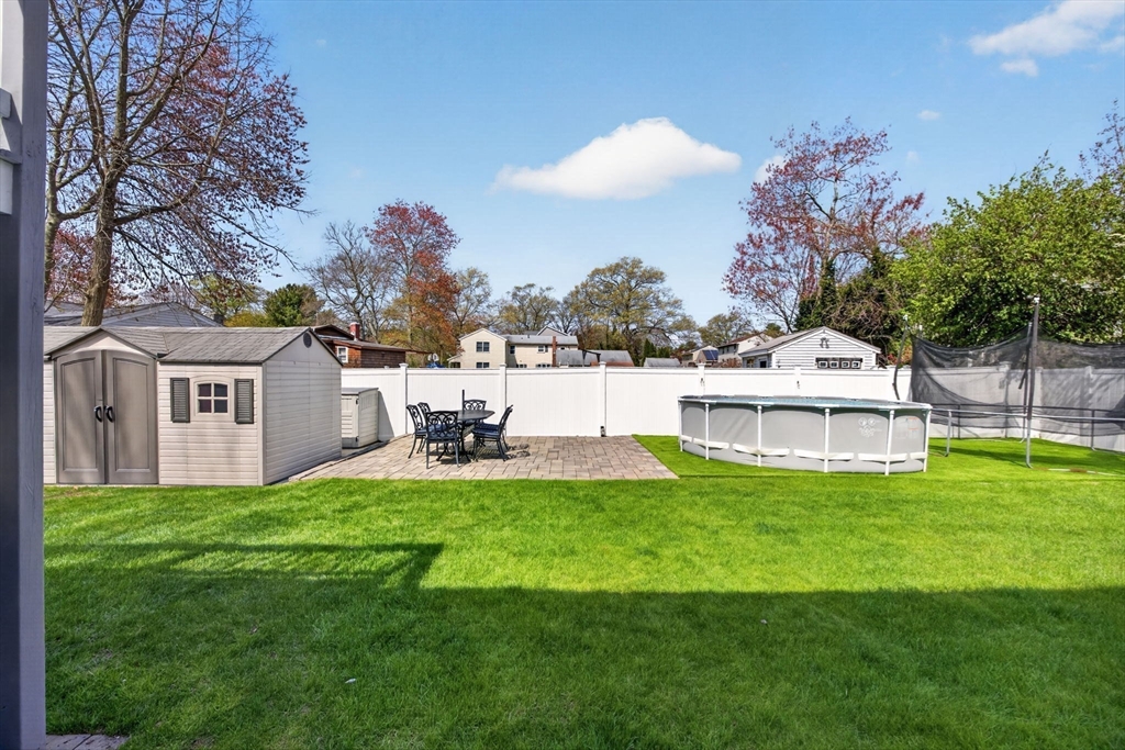 111R Grove Ave