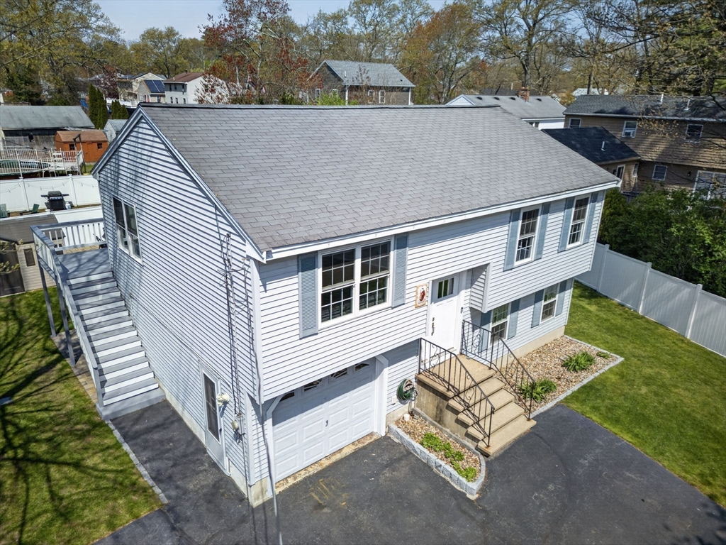 111R Grove Ave