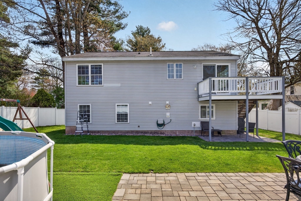 111R Grove Ave