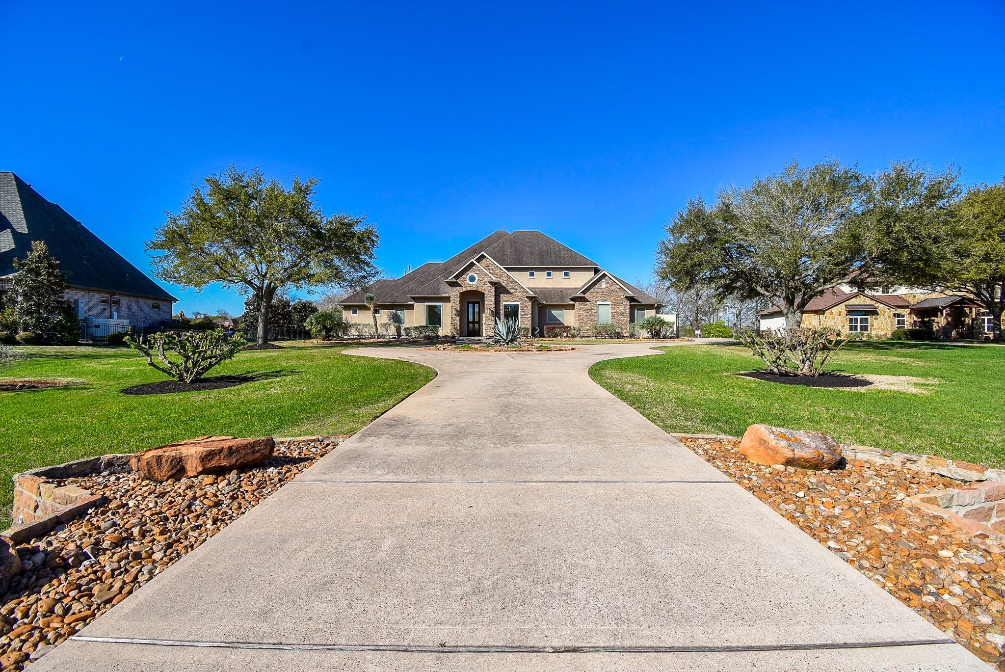 2819 Palmetto Bend