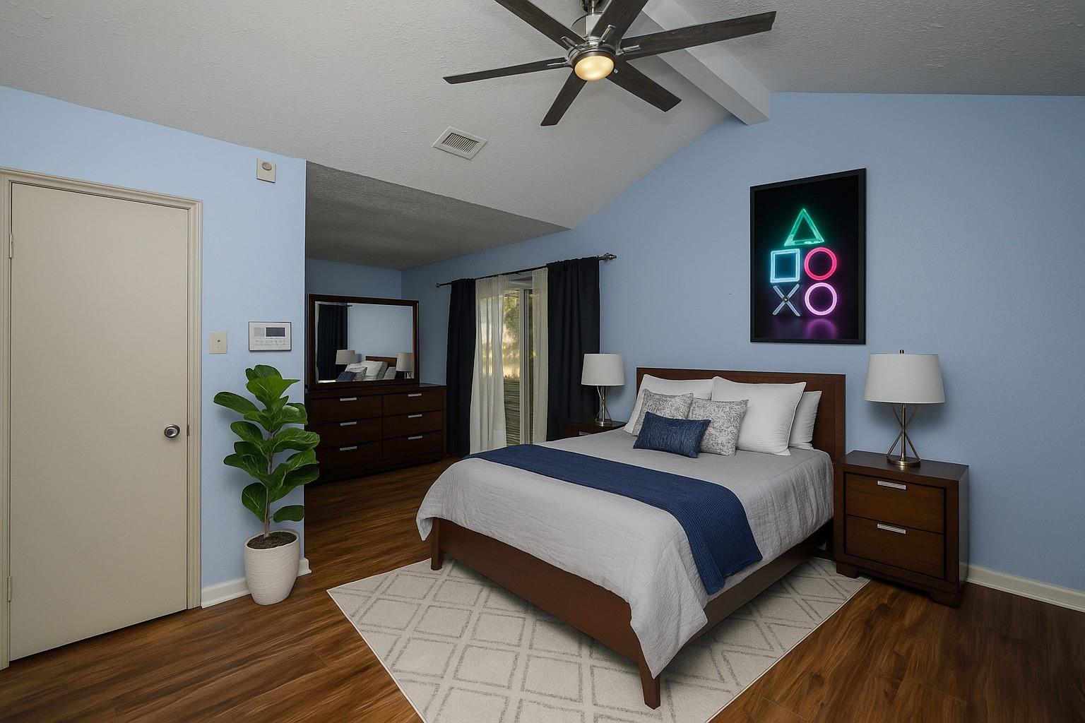 13814 Peach Hollow Lane