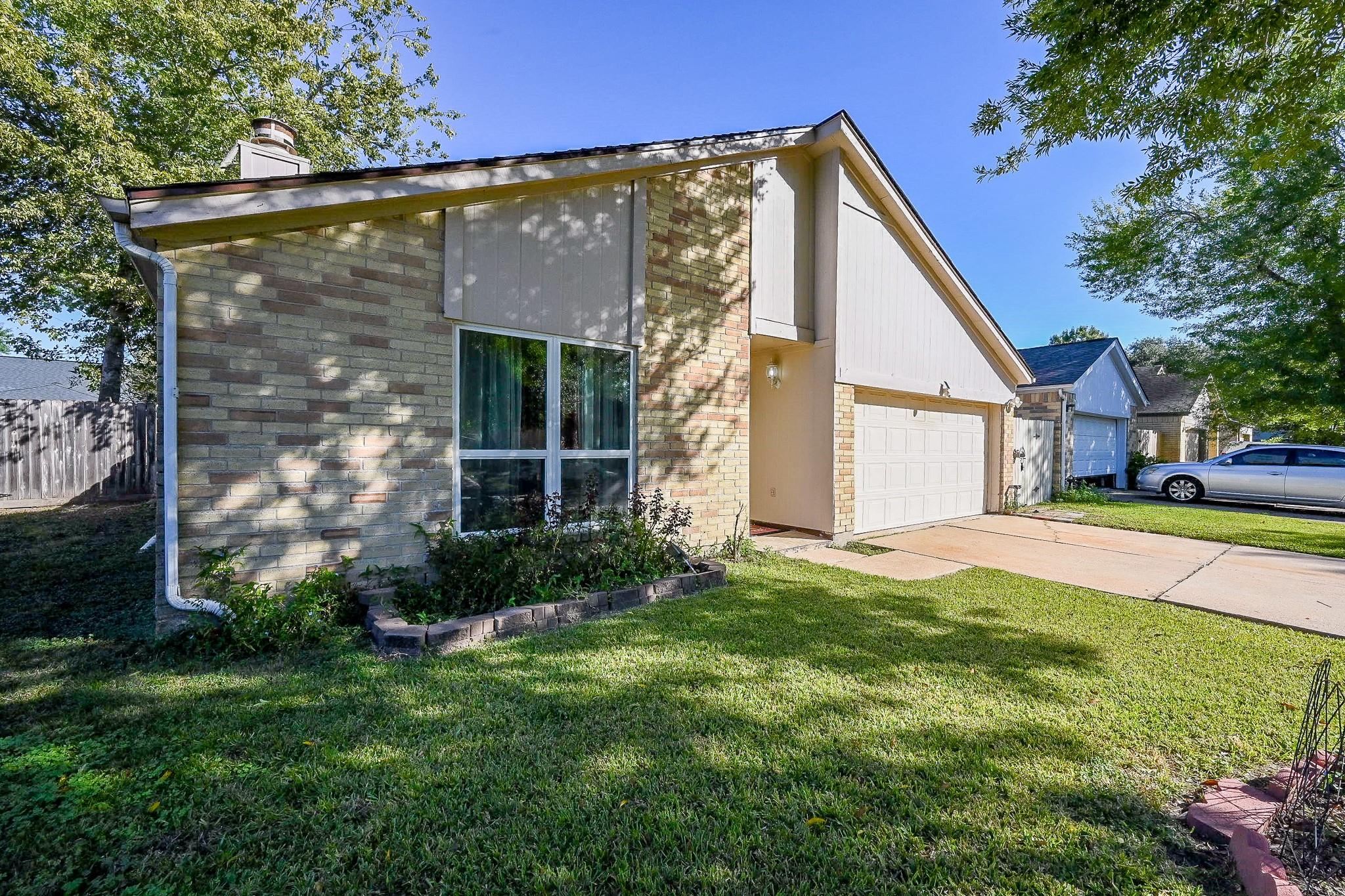 13814 Peach Hollow Lane