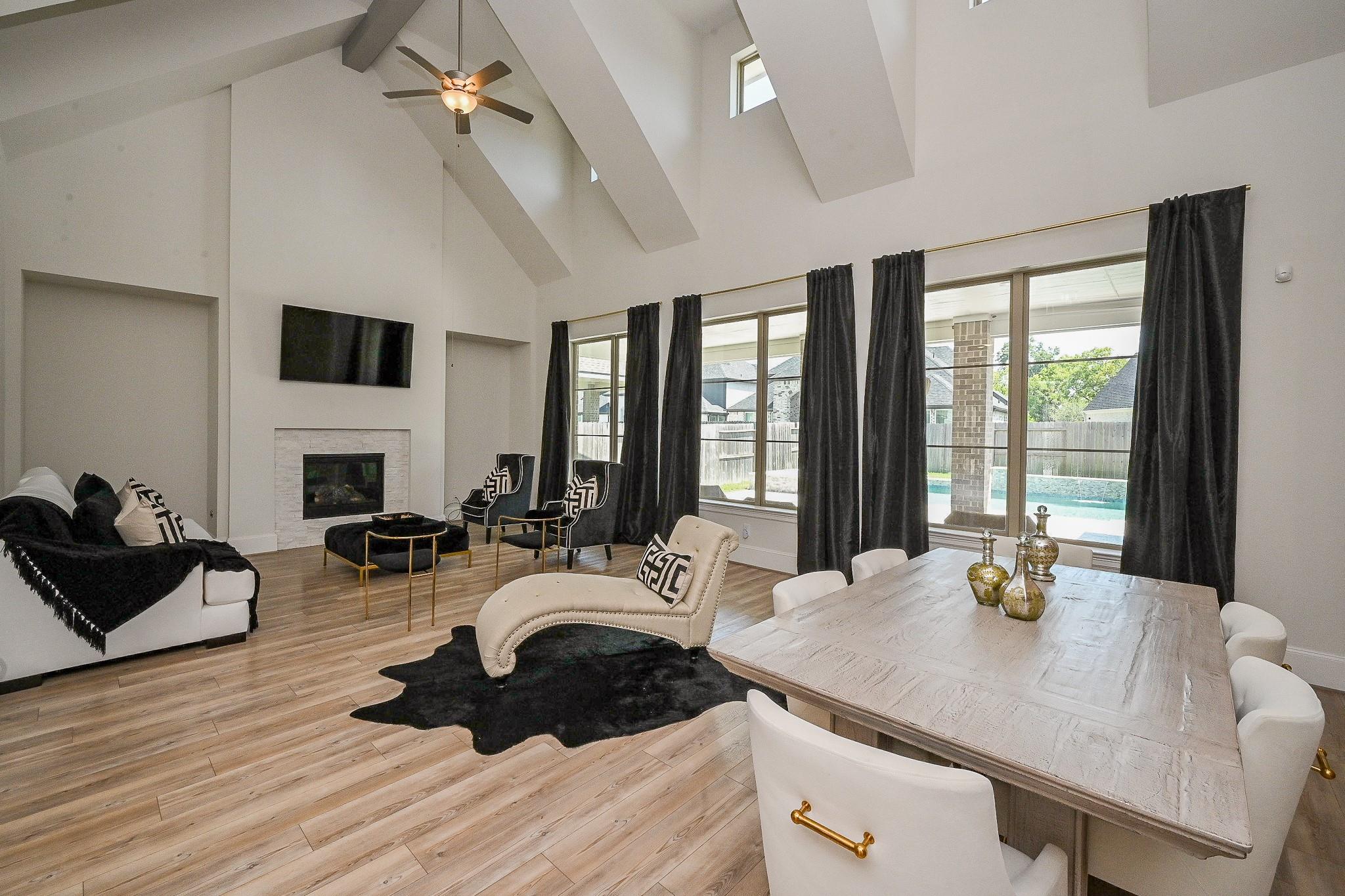 9006 Meadow Bridge Drive