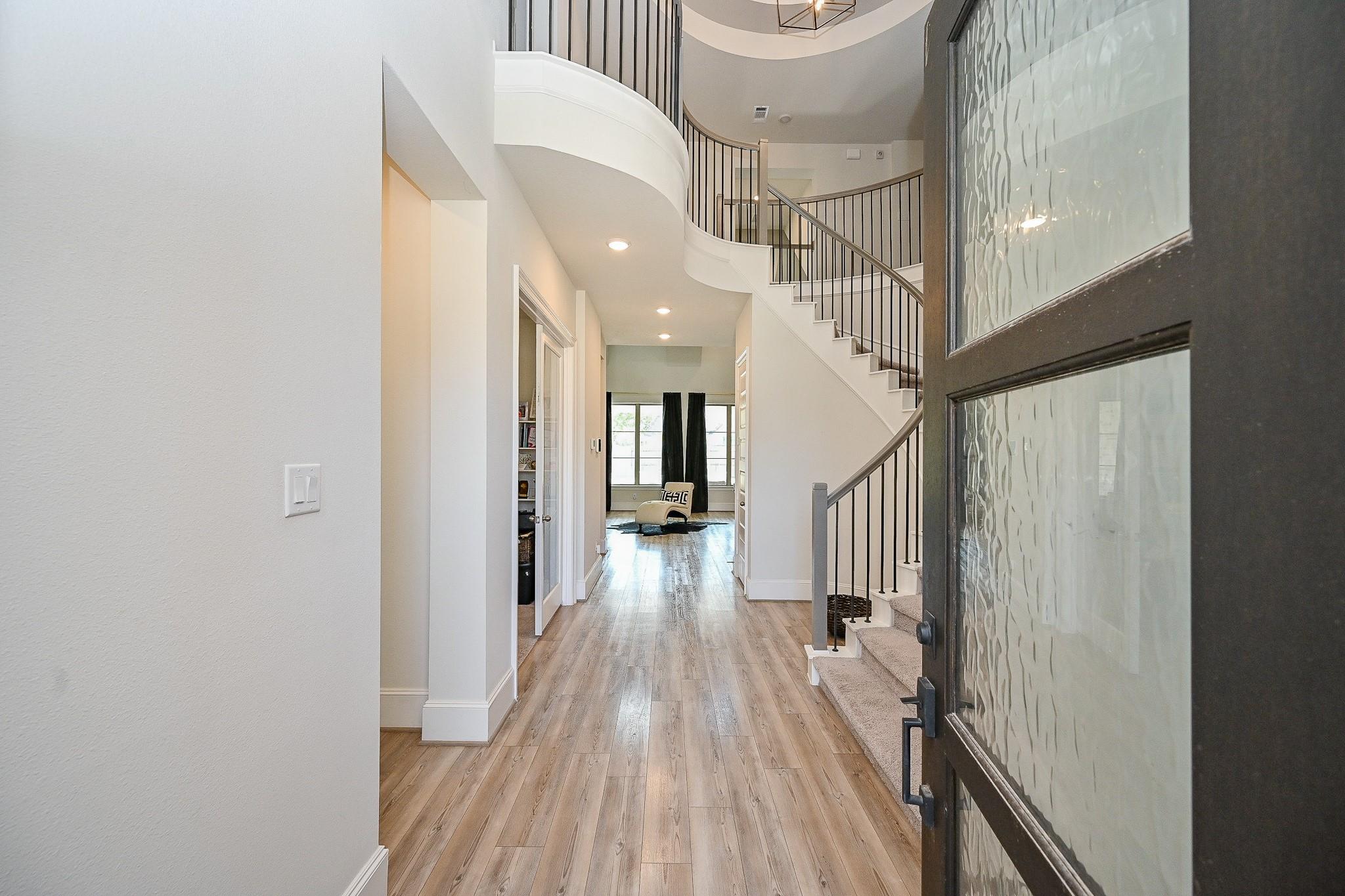 9006 Meadow Bridge Drive