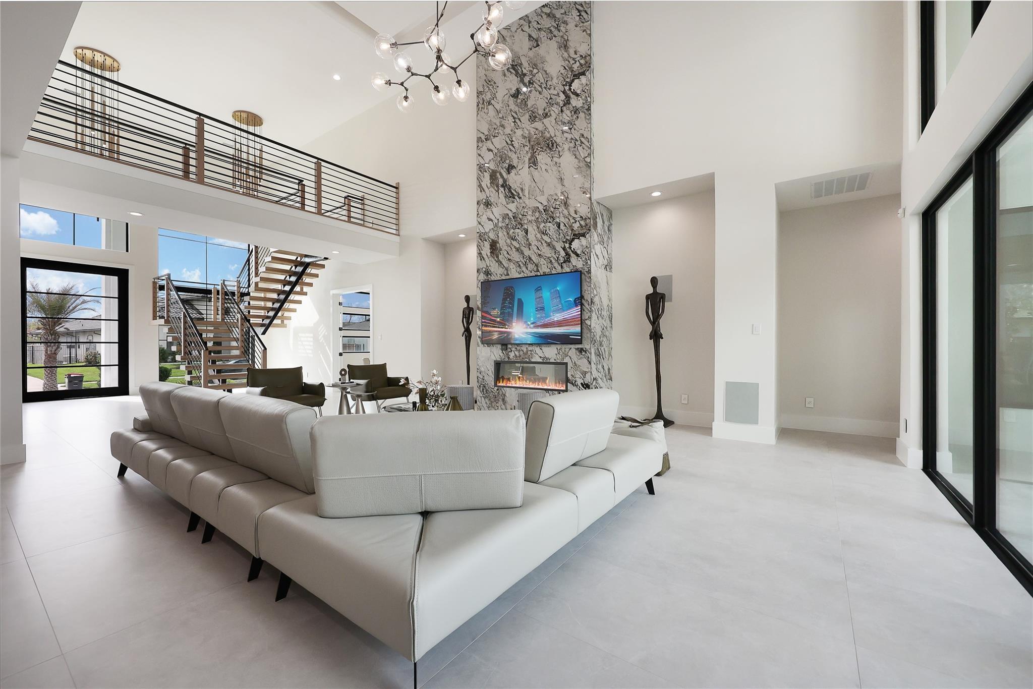 9231 Fox Bend Lane