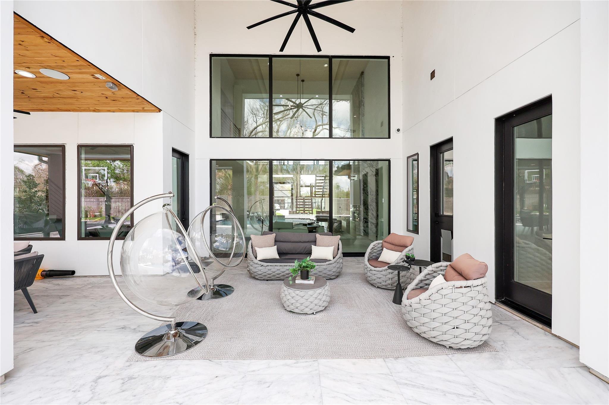 9231 Fox Bend Lane