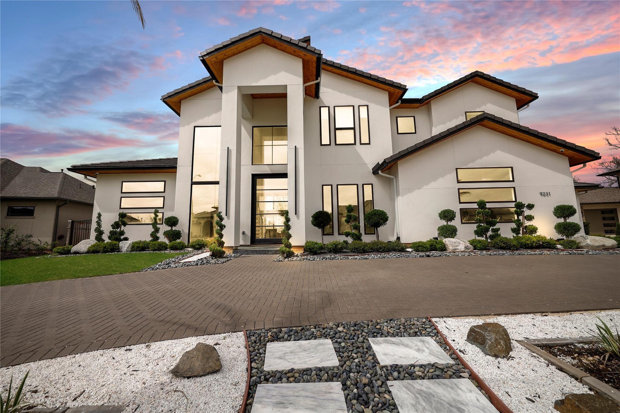 9231 Fox Bend Lane