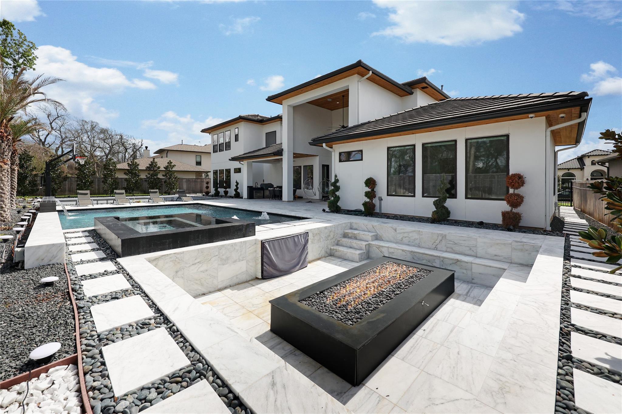 9231 Fox Bend Lane