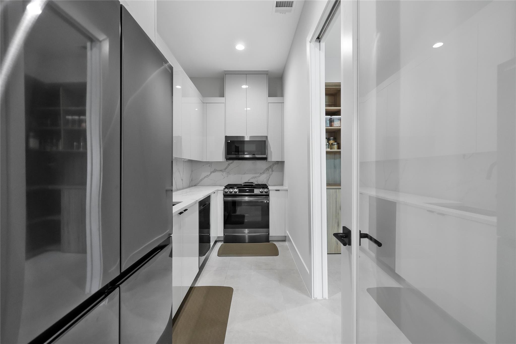9231 Fox Bend Lane
