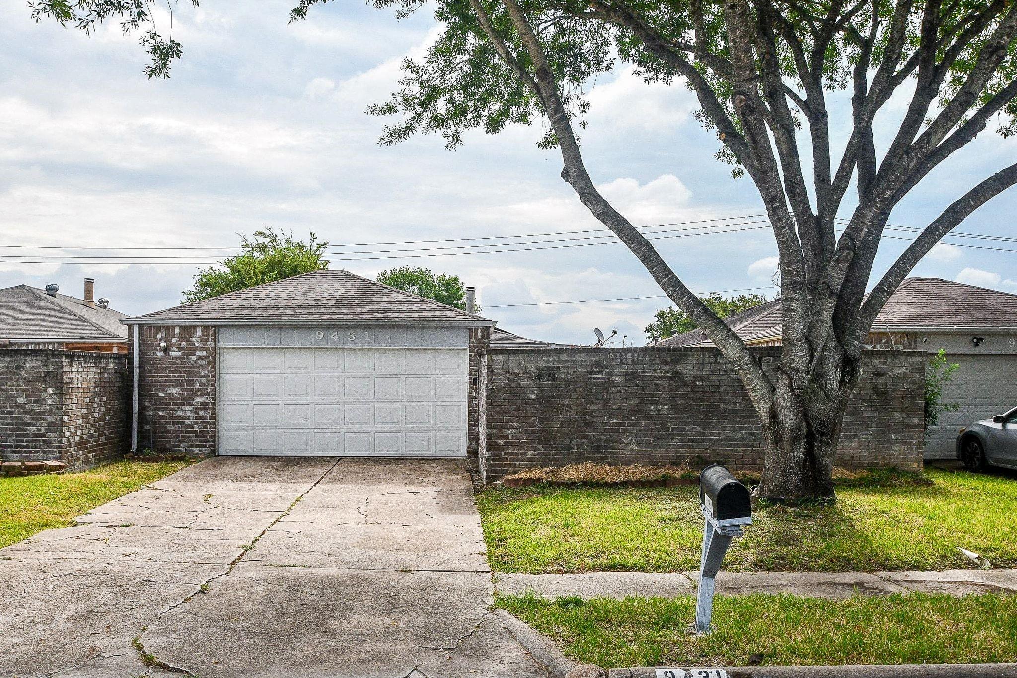 9431 Keegans Wood Drive