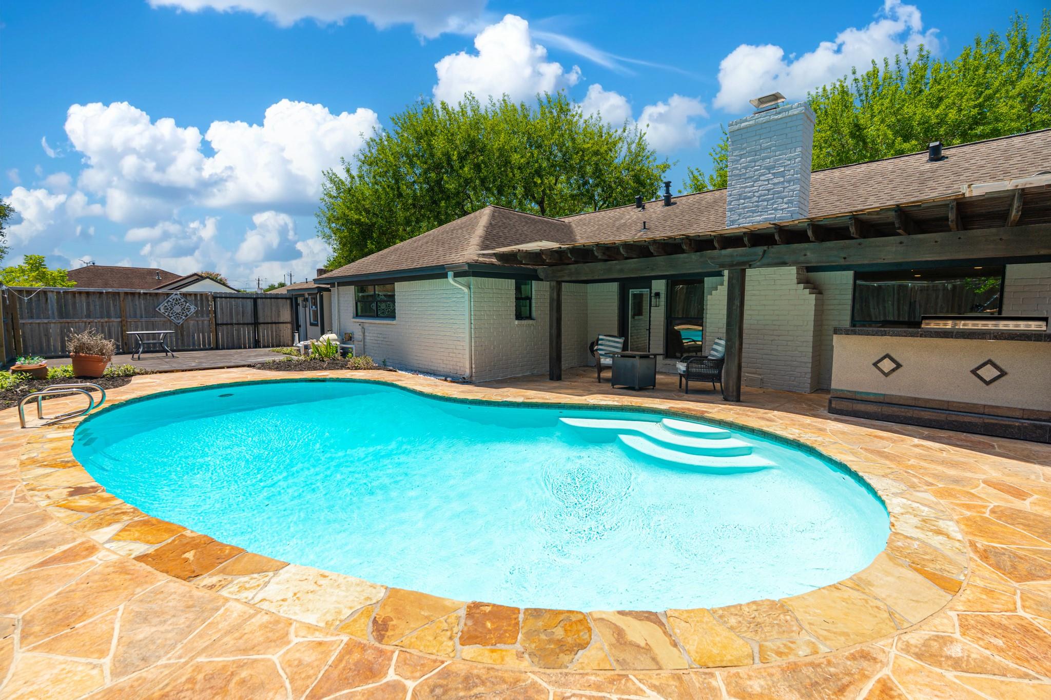 5302 Arbor Vitae Drive