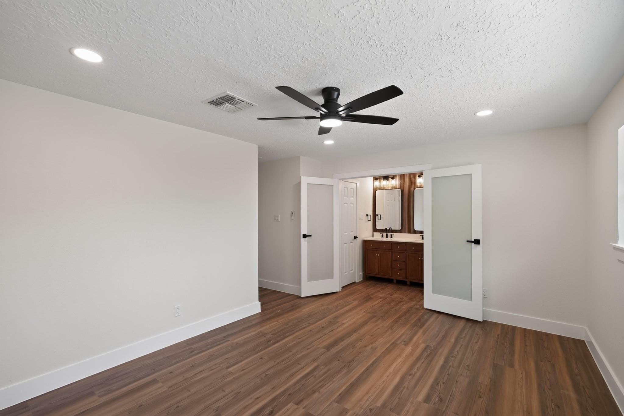 5302 Arbor Vitae Drive