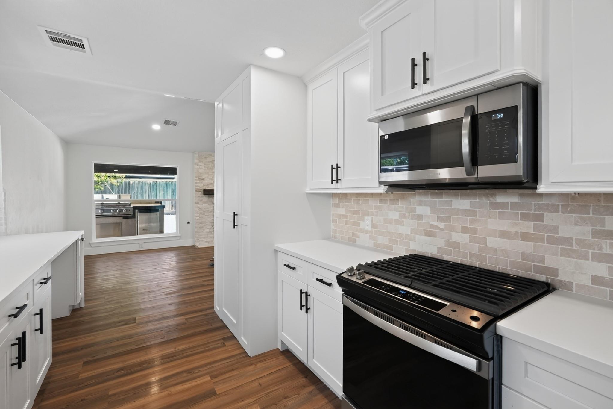 5302 Arbor Vitae Drive