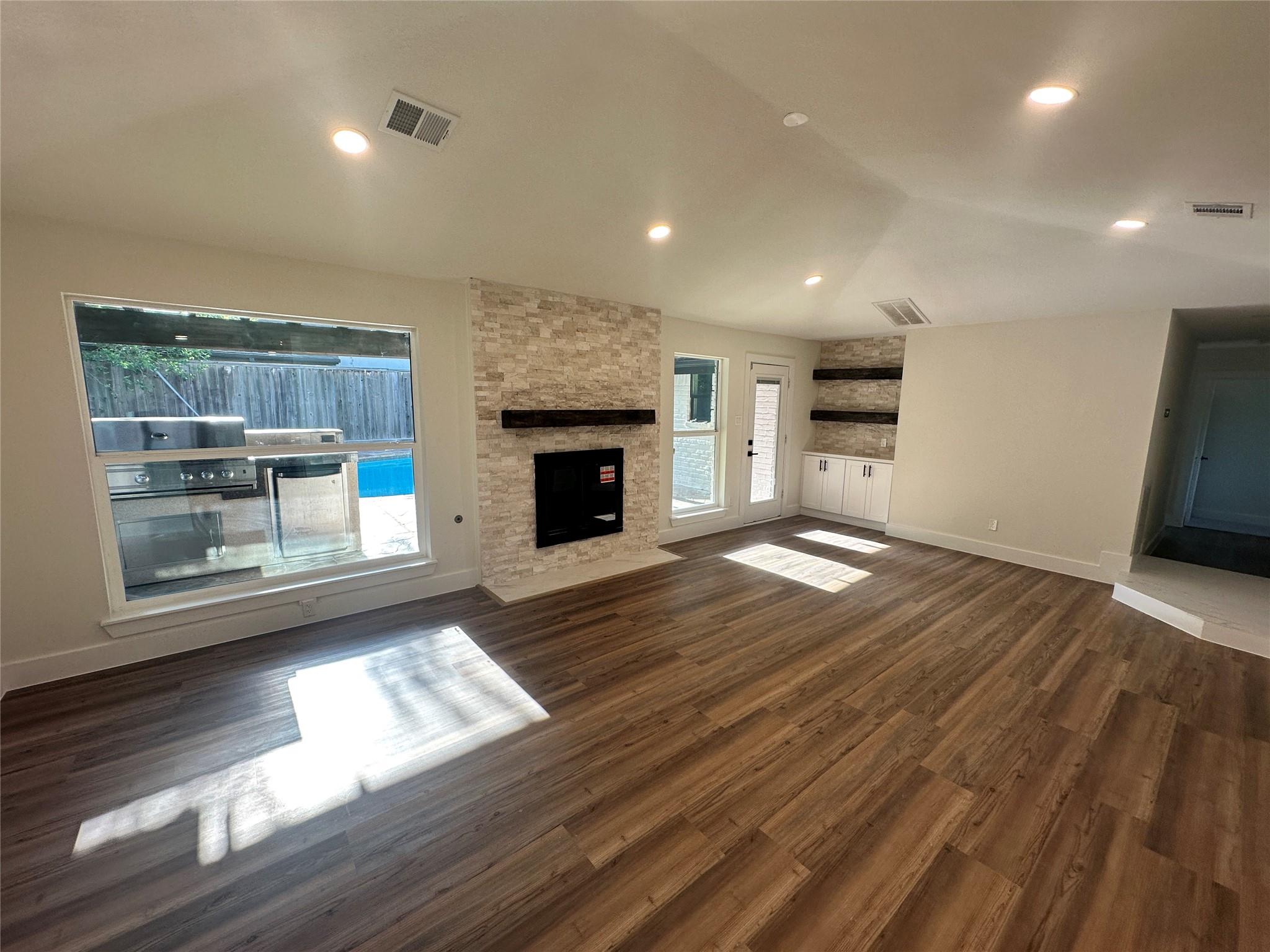 5302 Arbor Vitae Drive
