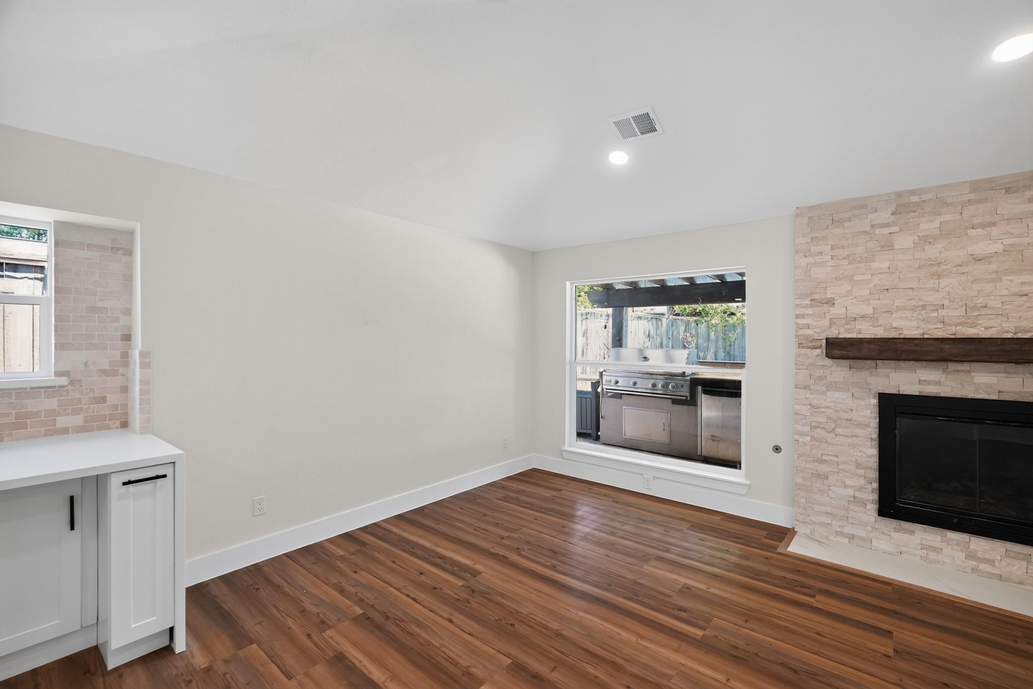 5302 Arbor Vitae Drive