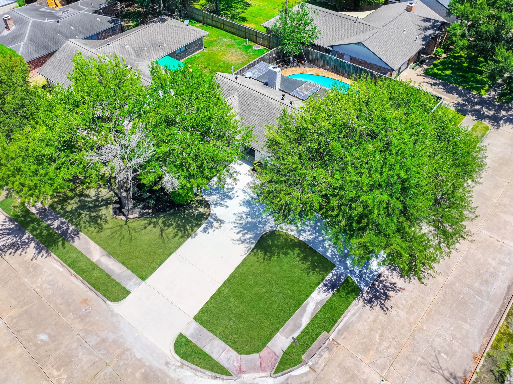 5302 Arbor Vitae Drive