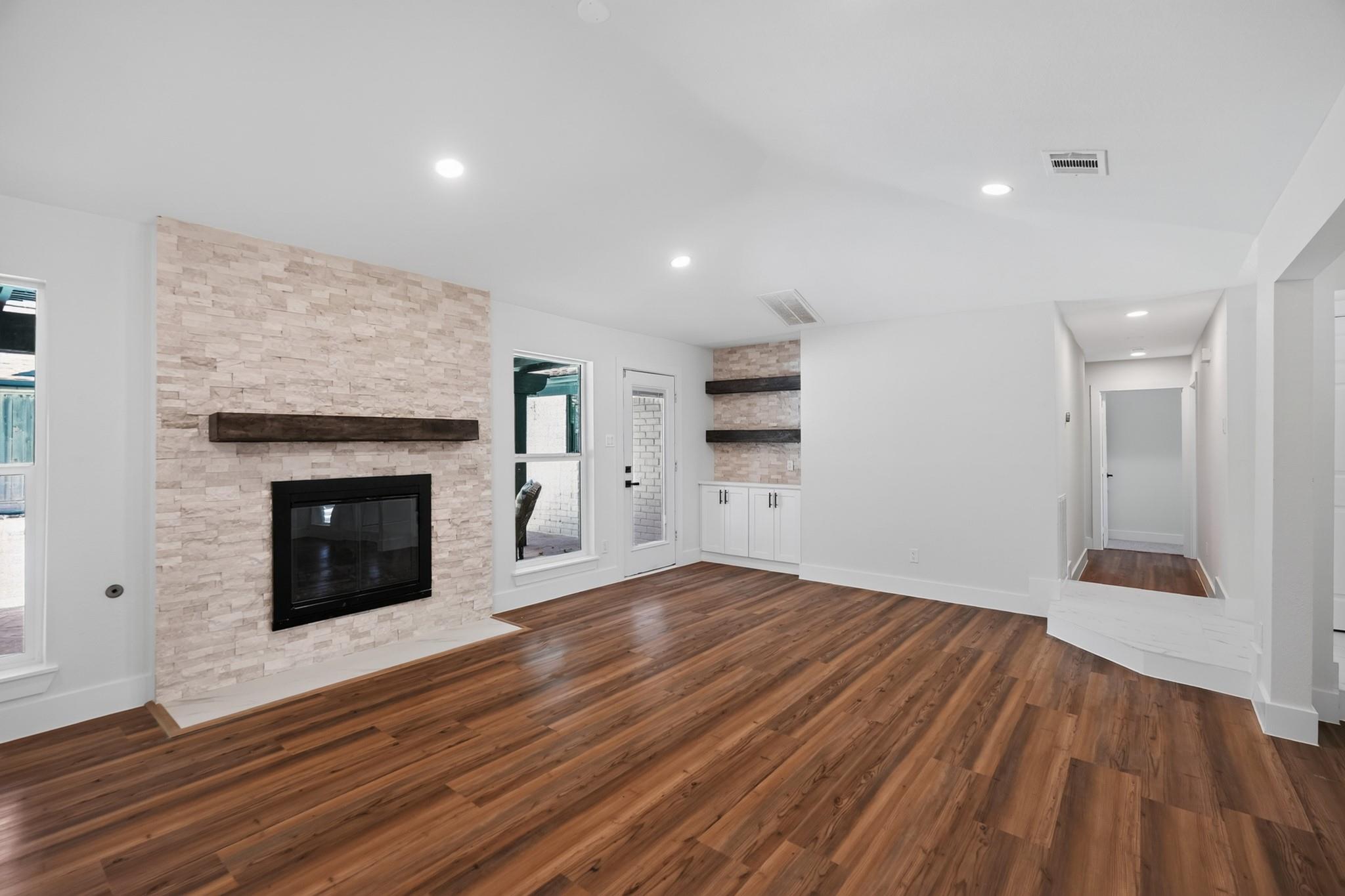 5302 Arbor Vitae Drive