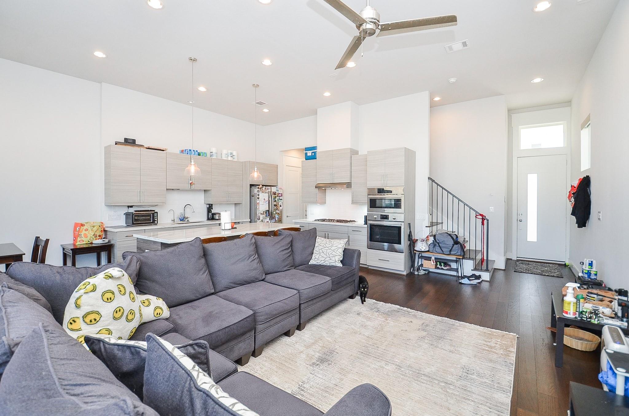 9804 Blissful Prairie Lane