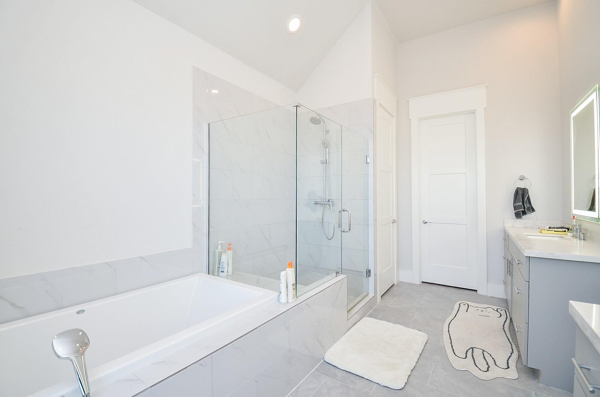 9804 Blissful Prairie Lane