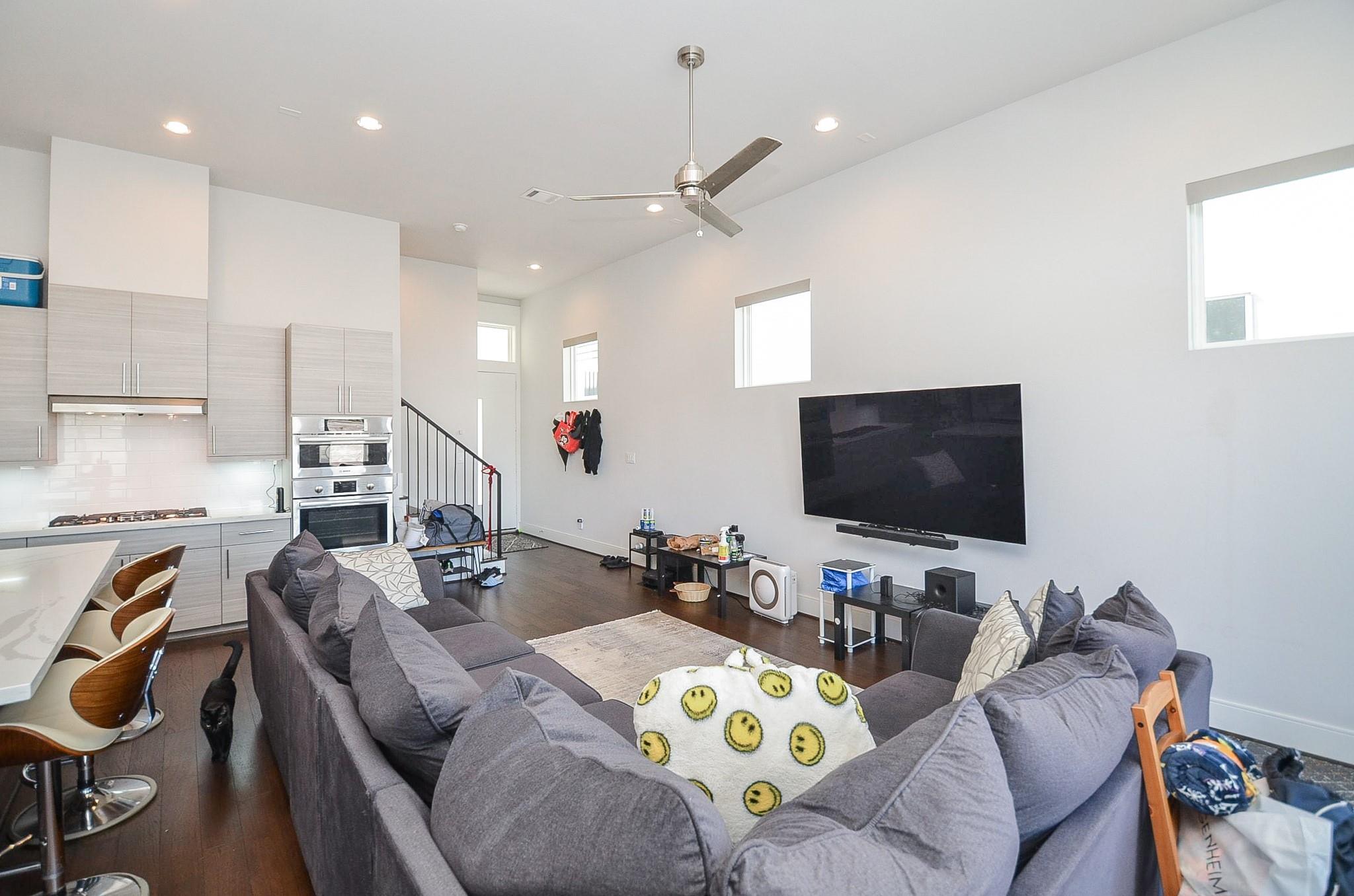 9804 Blissful Prairie Lane
