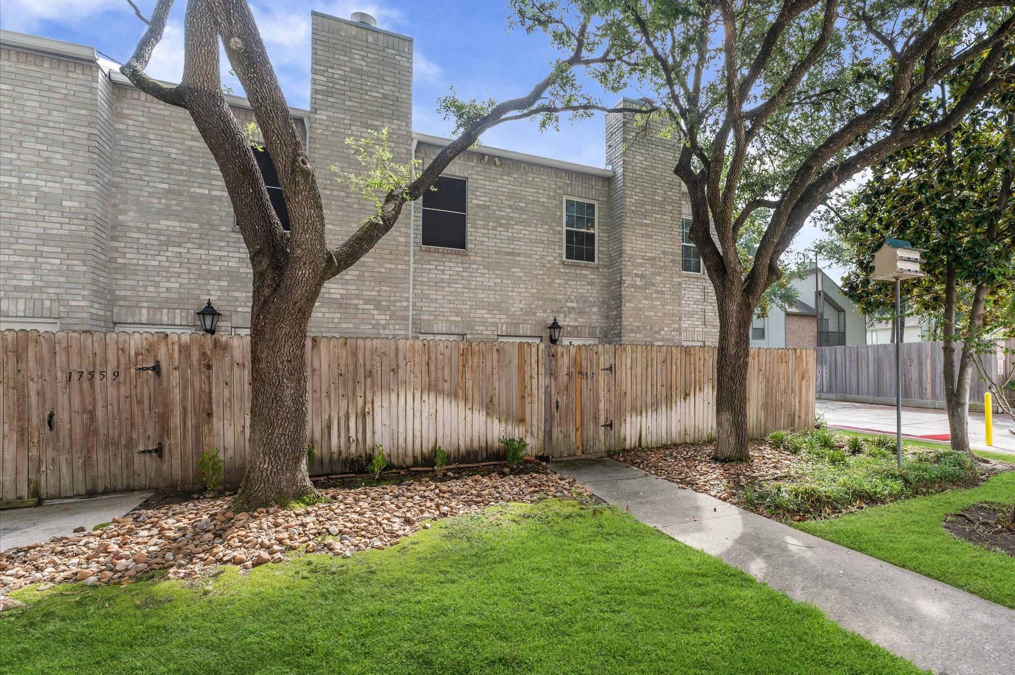 17557 Red Oak Dr Drive # 7557