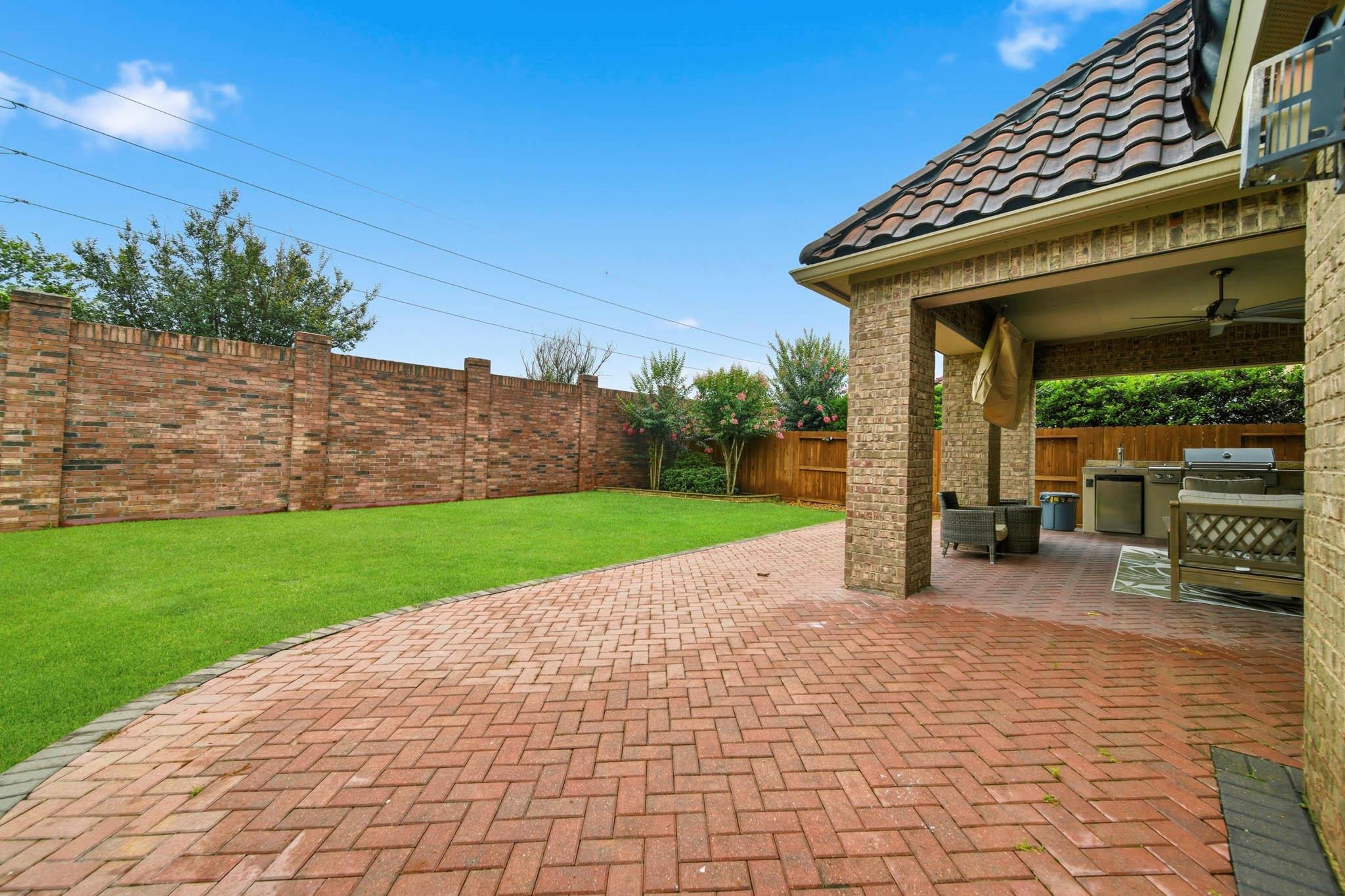 9606 Stonecross Bend Drive