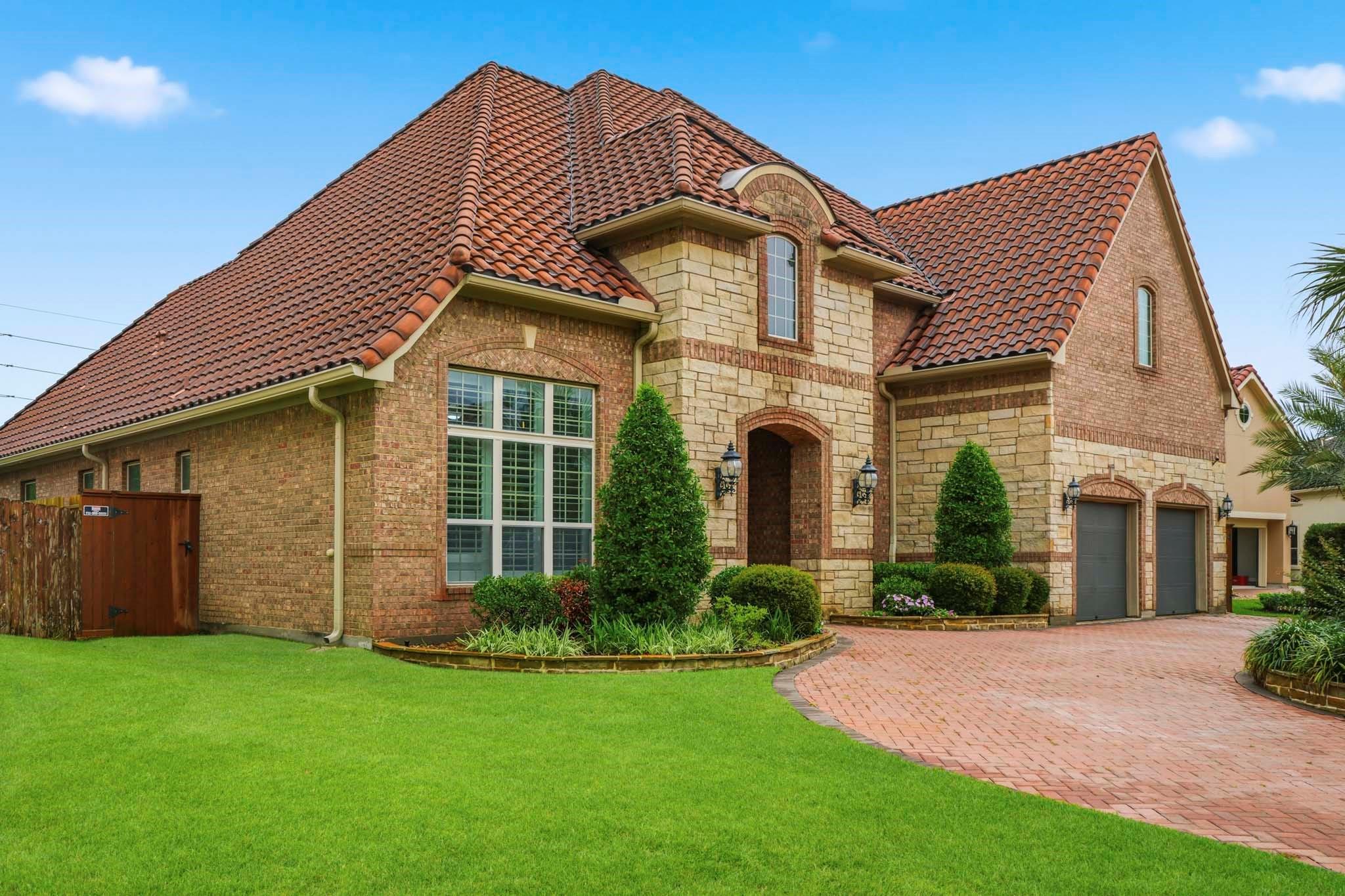 9606 Stonecross Bend Drive