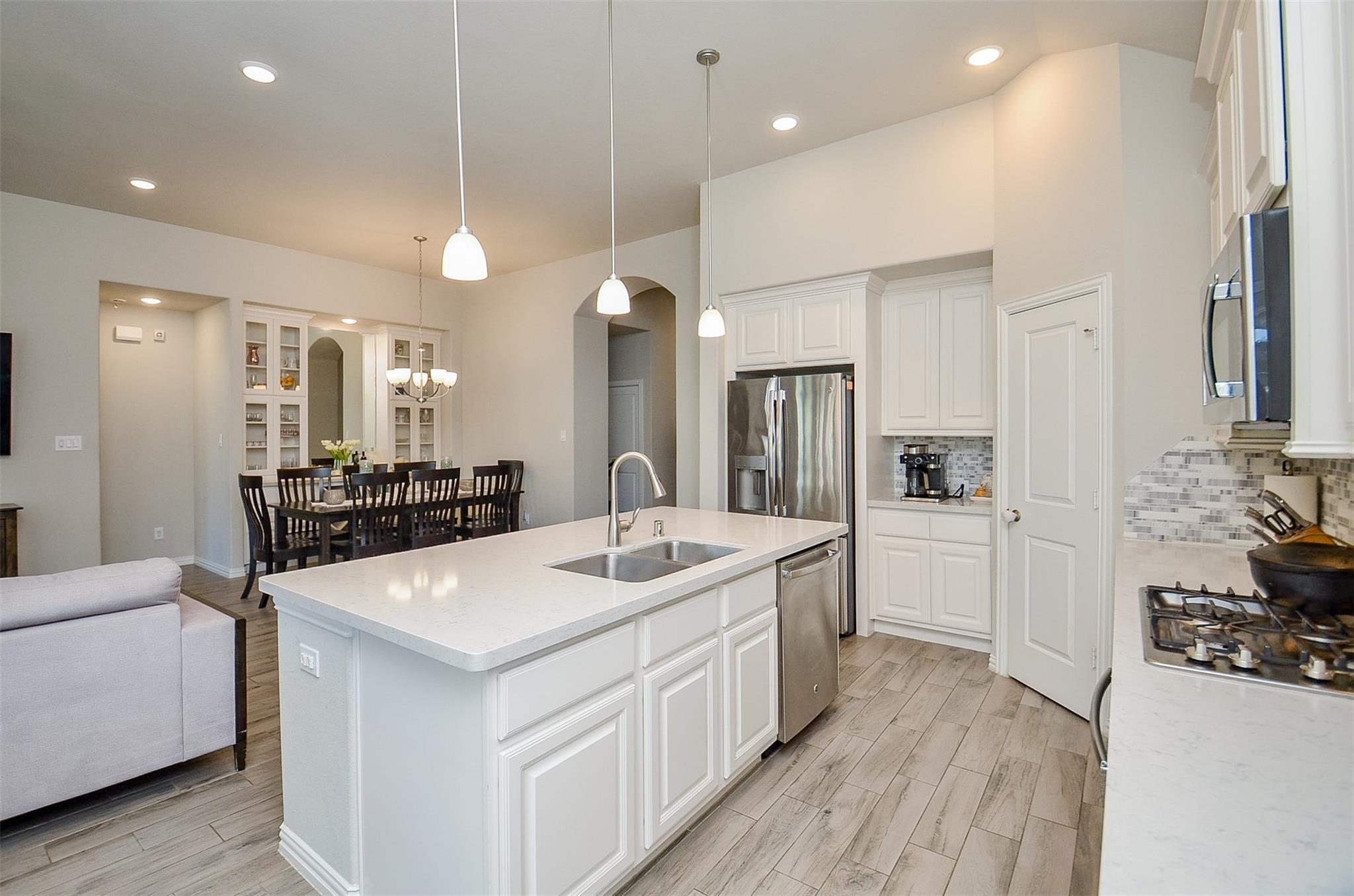 7830 Trinity Rose Court