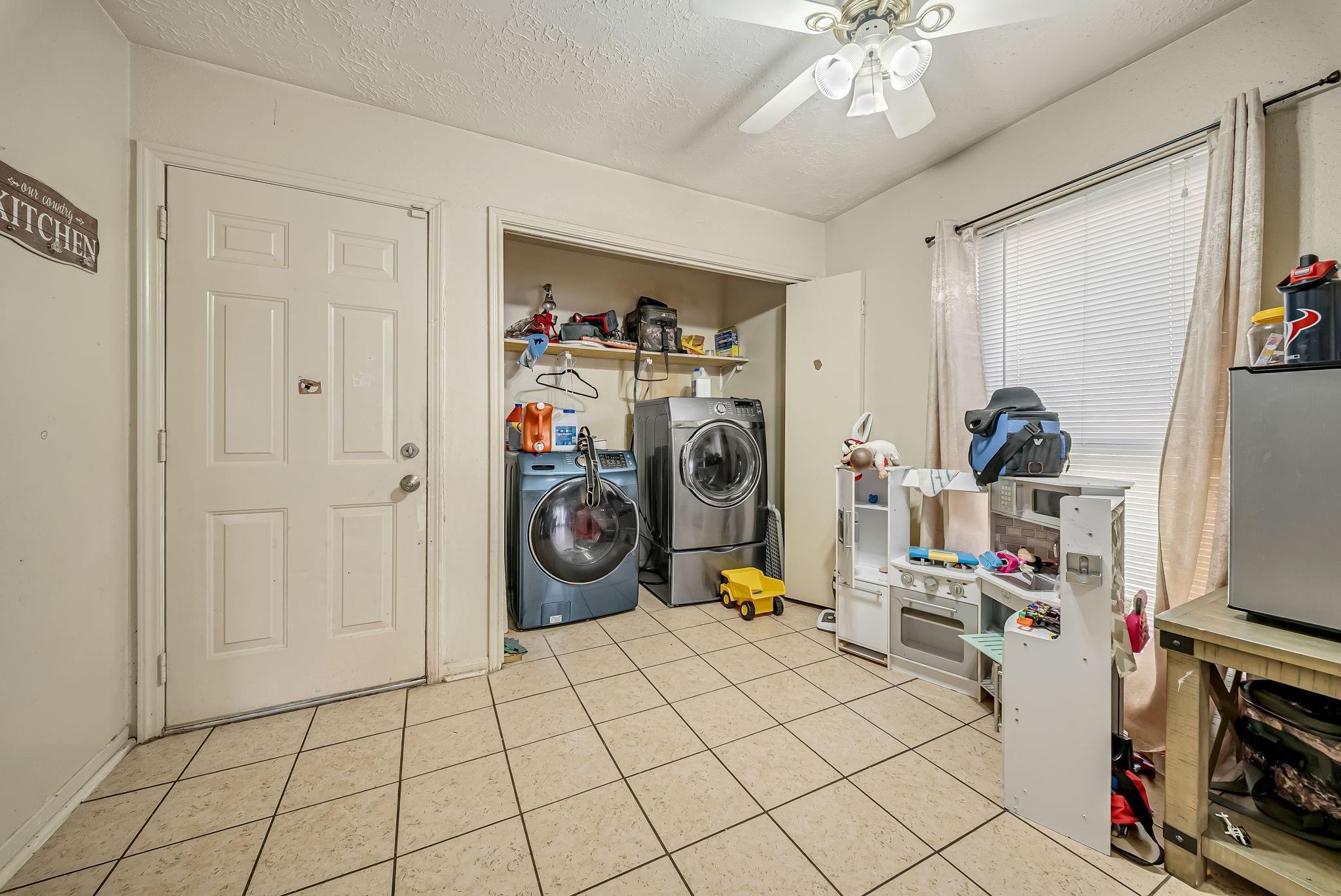 16214 N Bend Drive