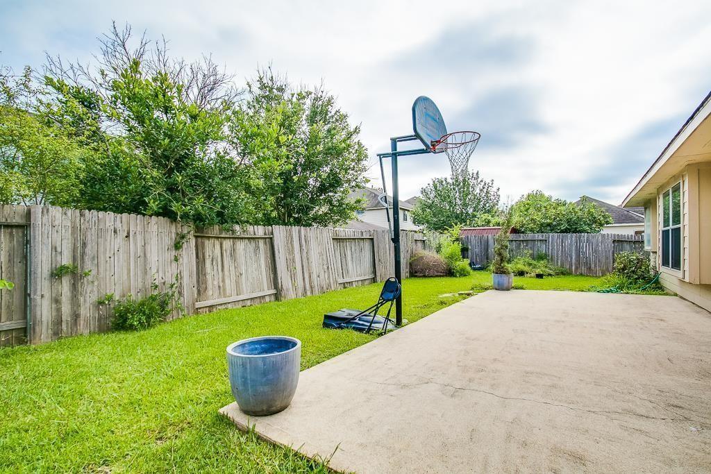 16802 Village View Trail