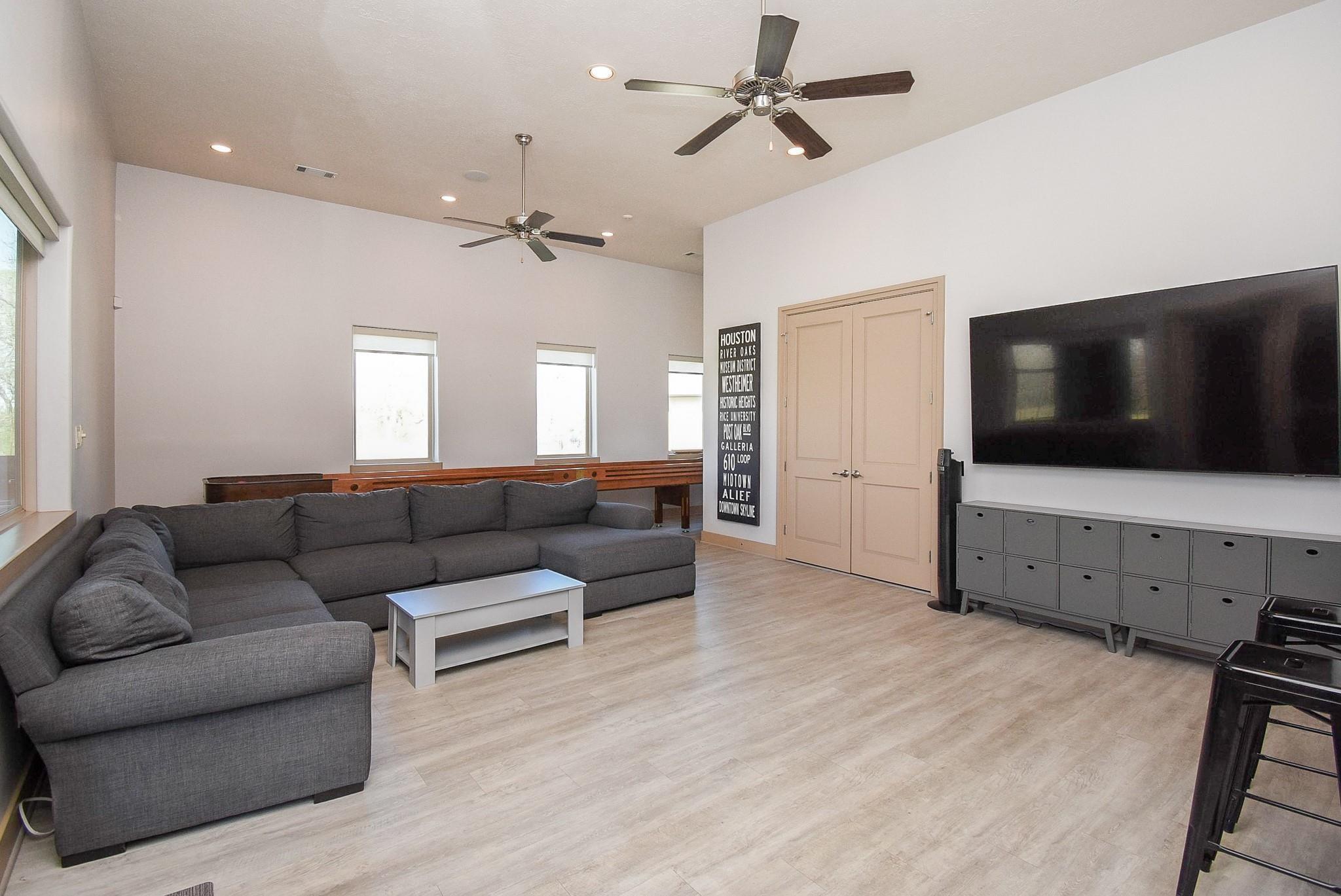 2819 Palmetto Bend