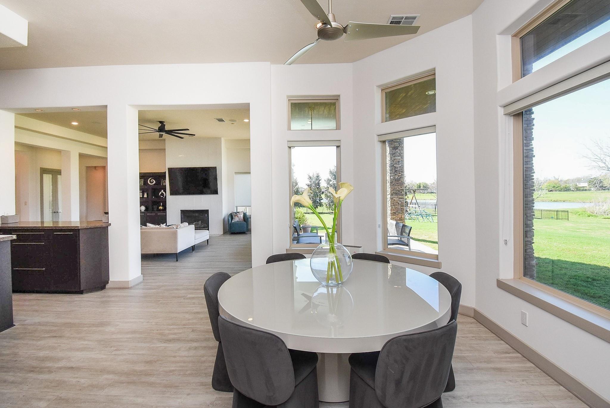 2819 Palmetto Bend