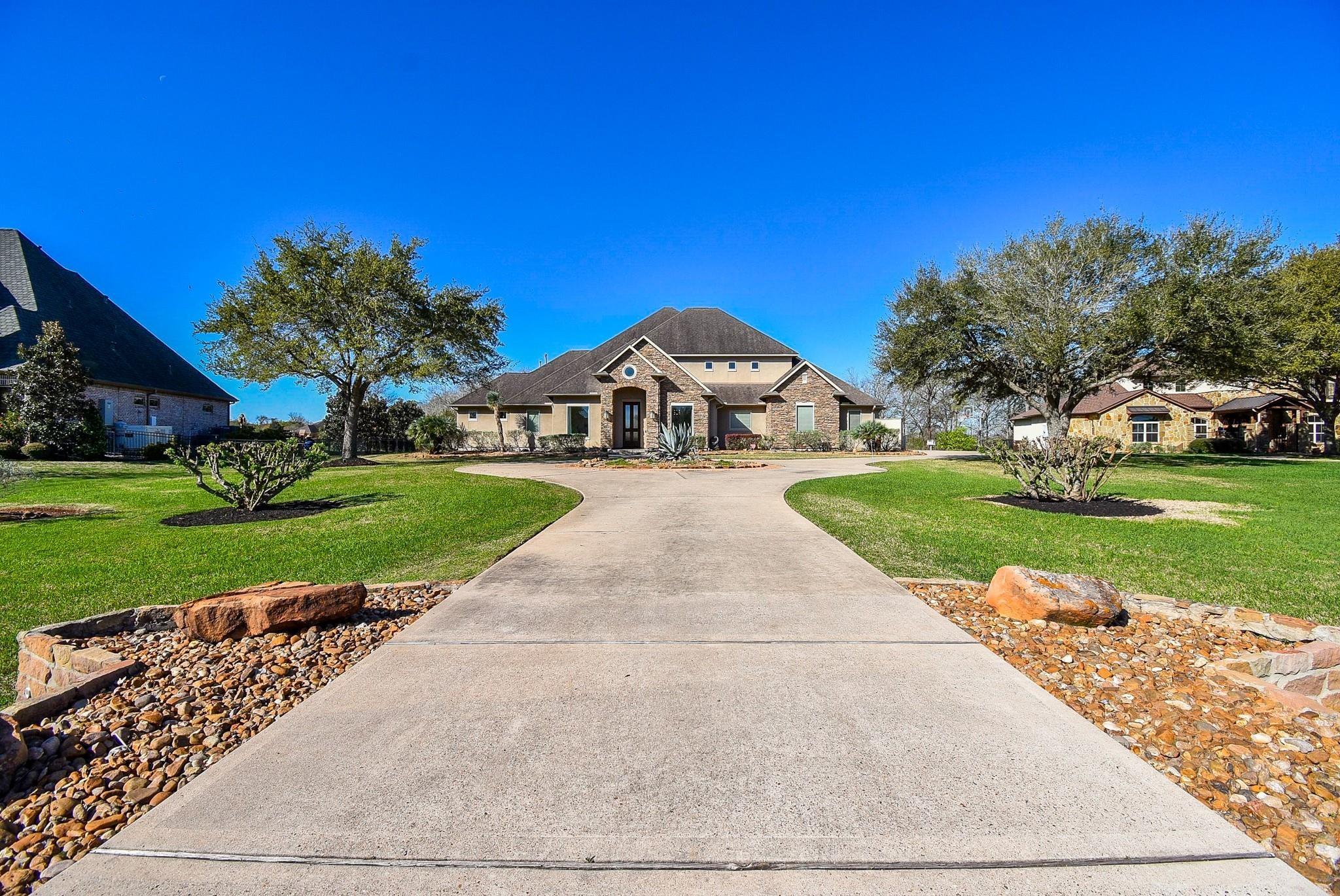 2819 Palmetto Bend
