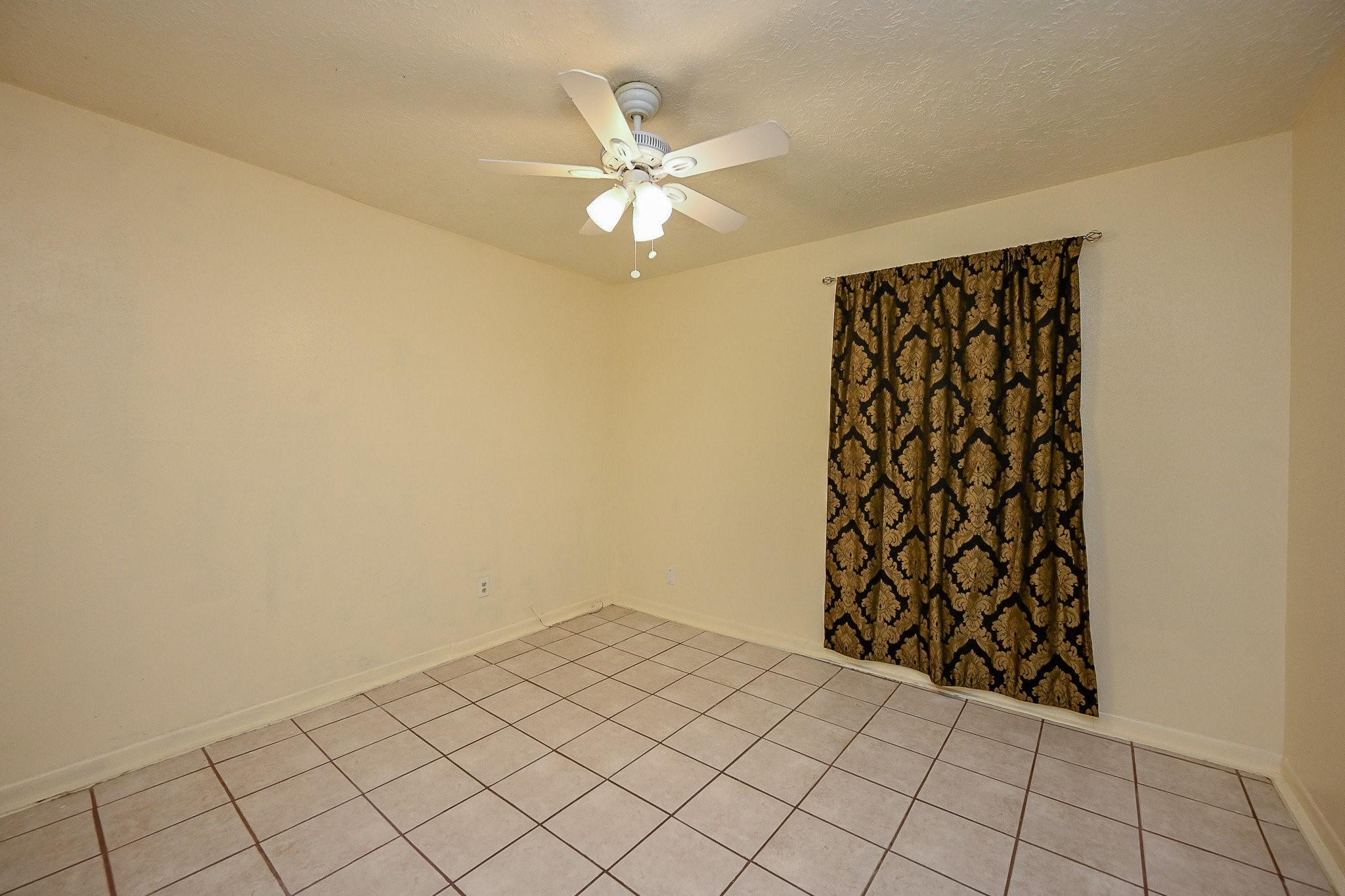 13814 Peach Hollow Lane