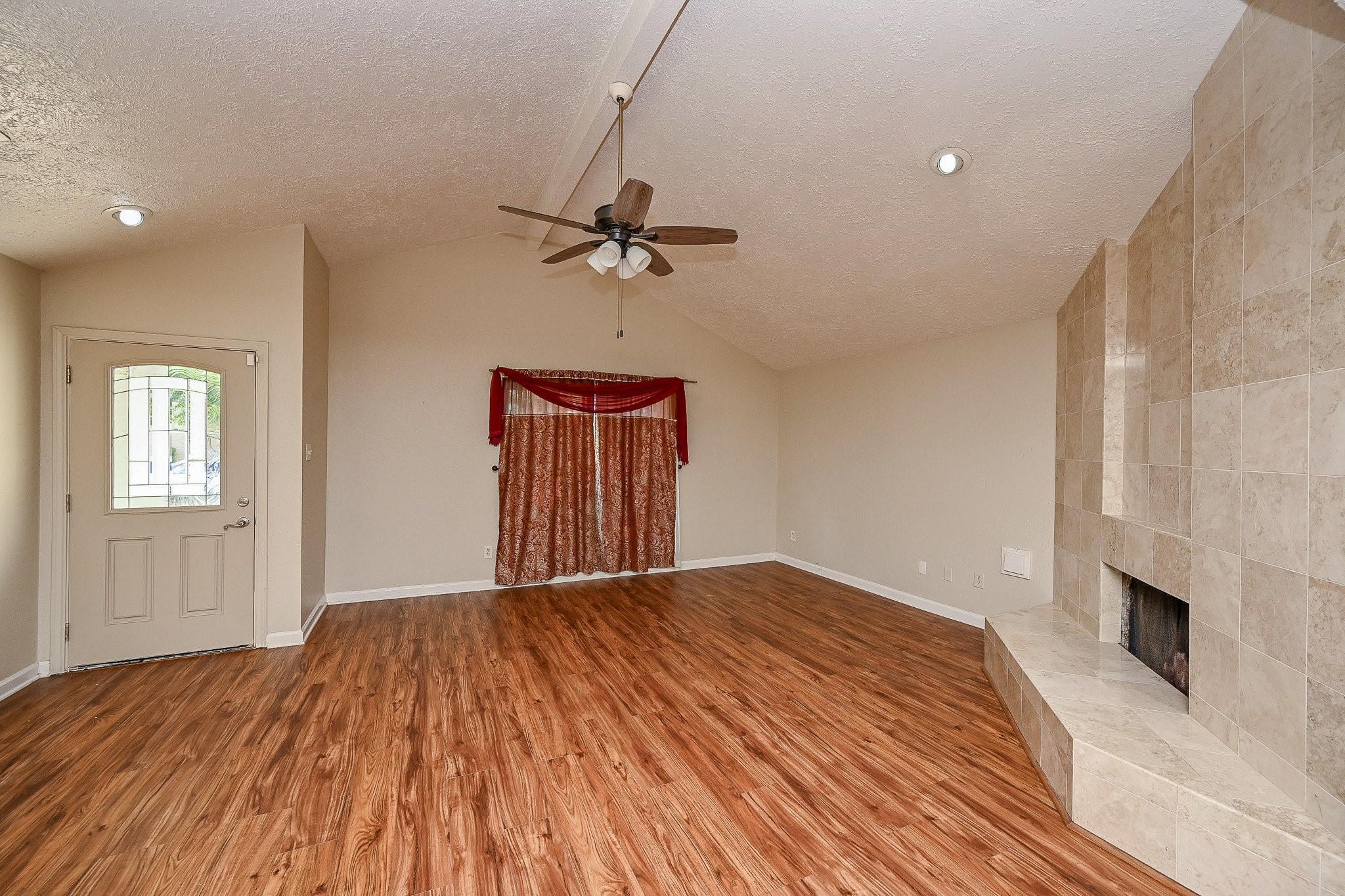 13814 Peach Hollow Lane