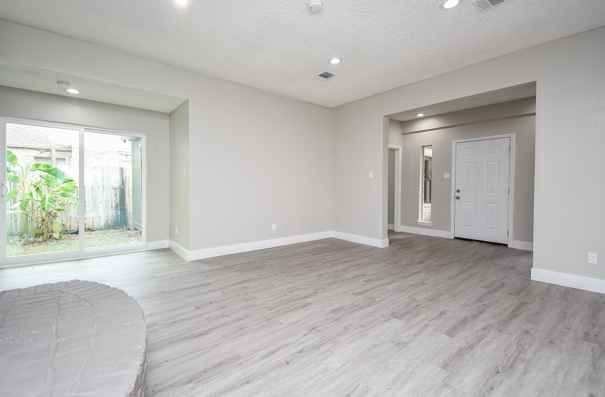 2802 Ashford Oak Drive