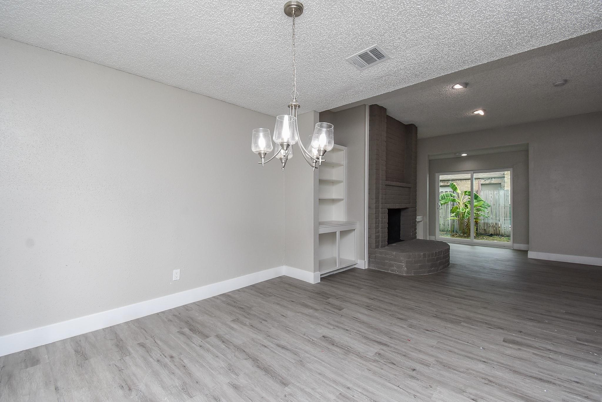 2802 Ashford Oak Drive