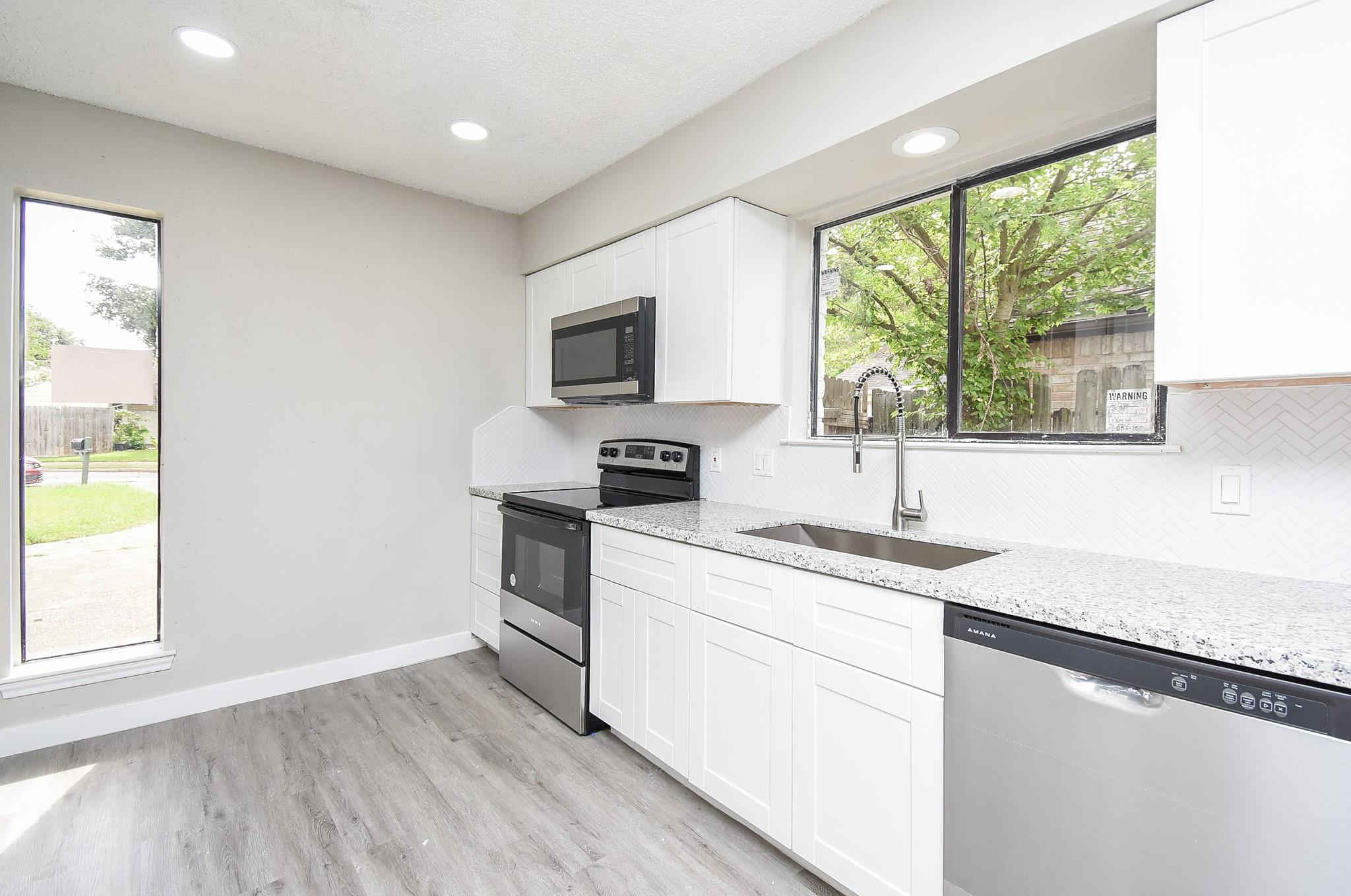2802 Ashford Oak Drive