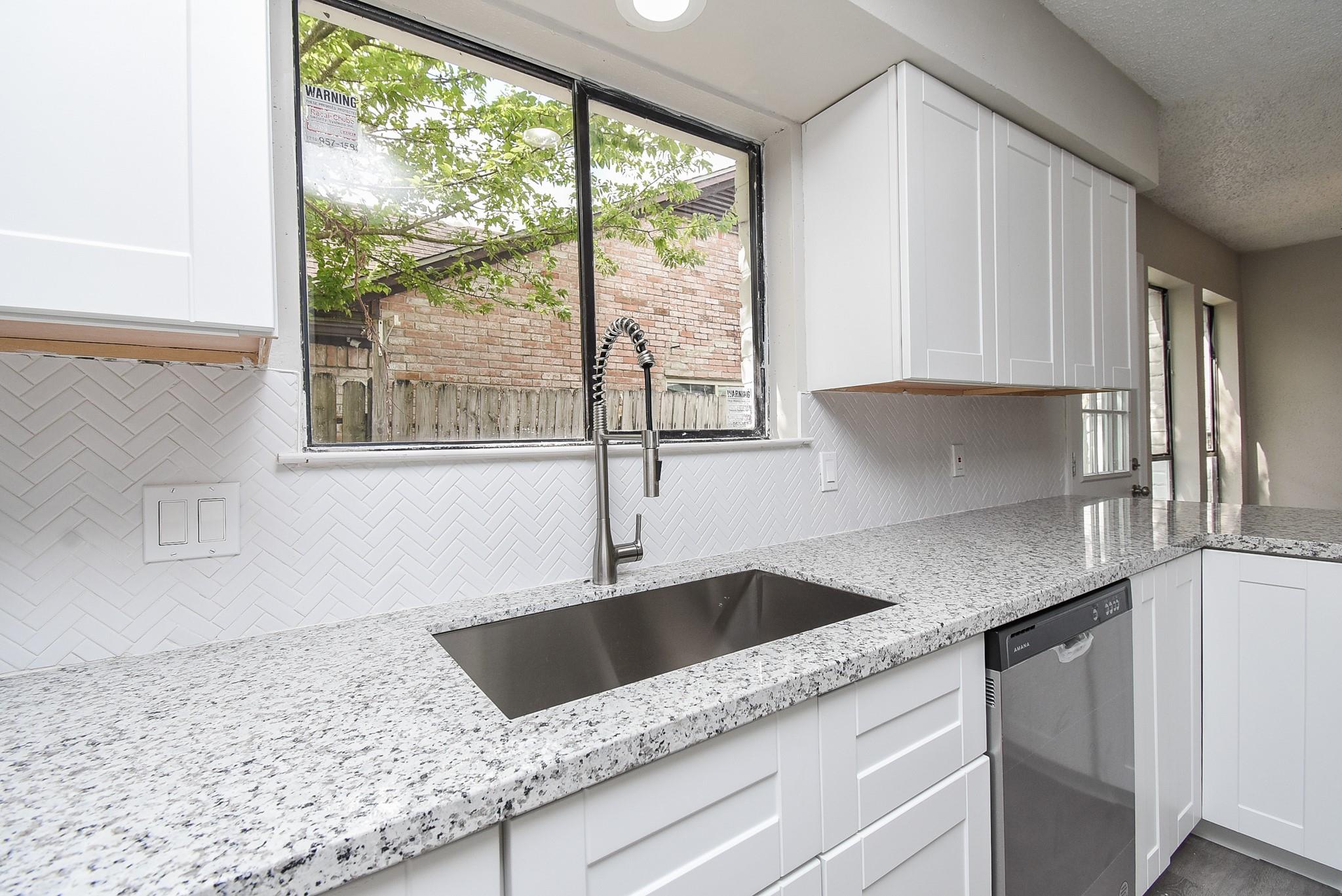 2802 Ashford Oak Drive