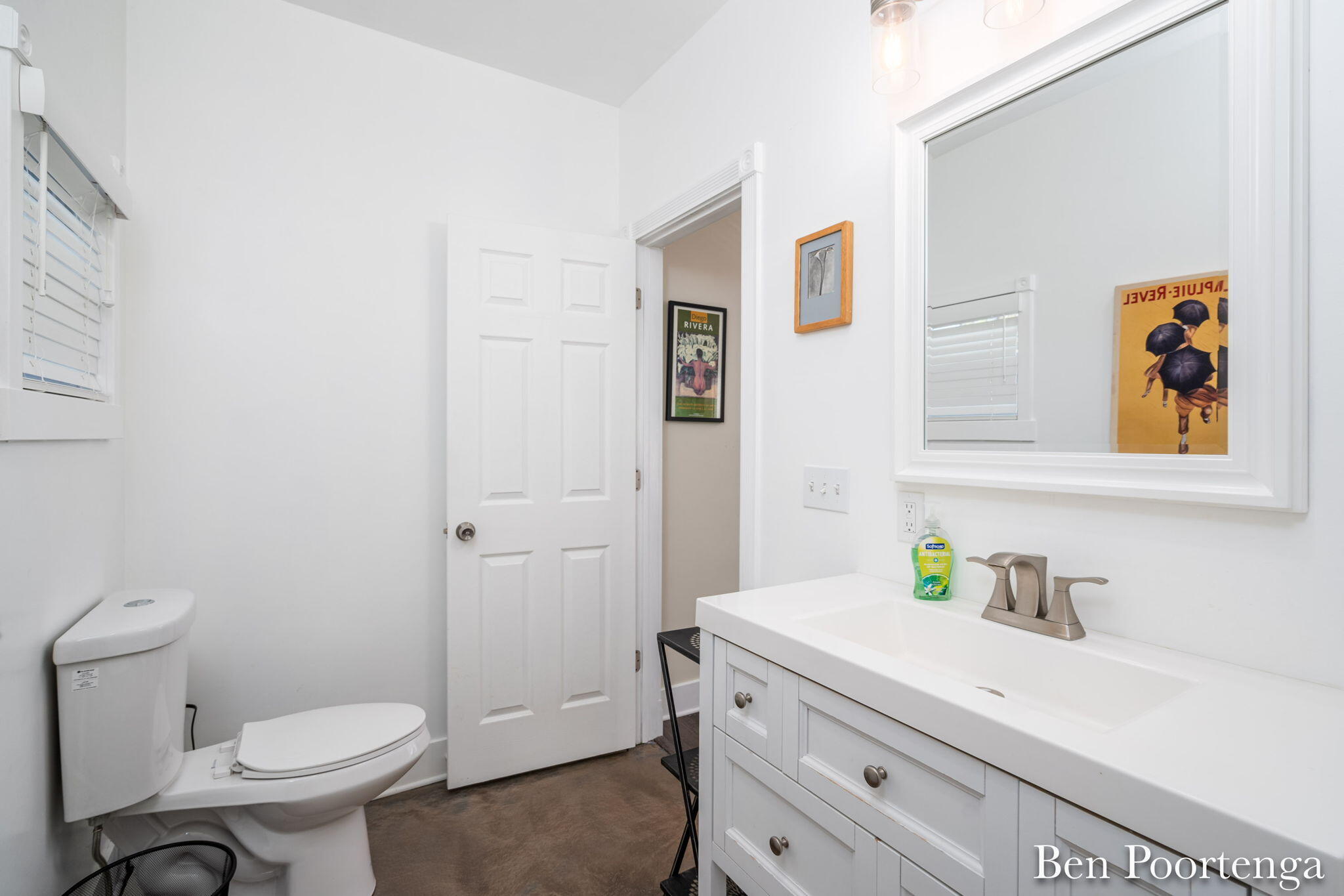 861 Second Street NW