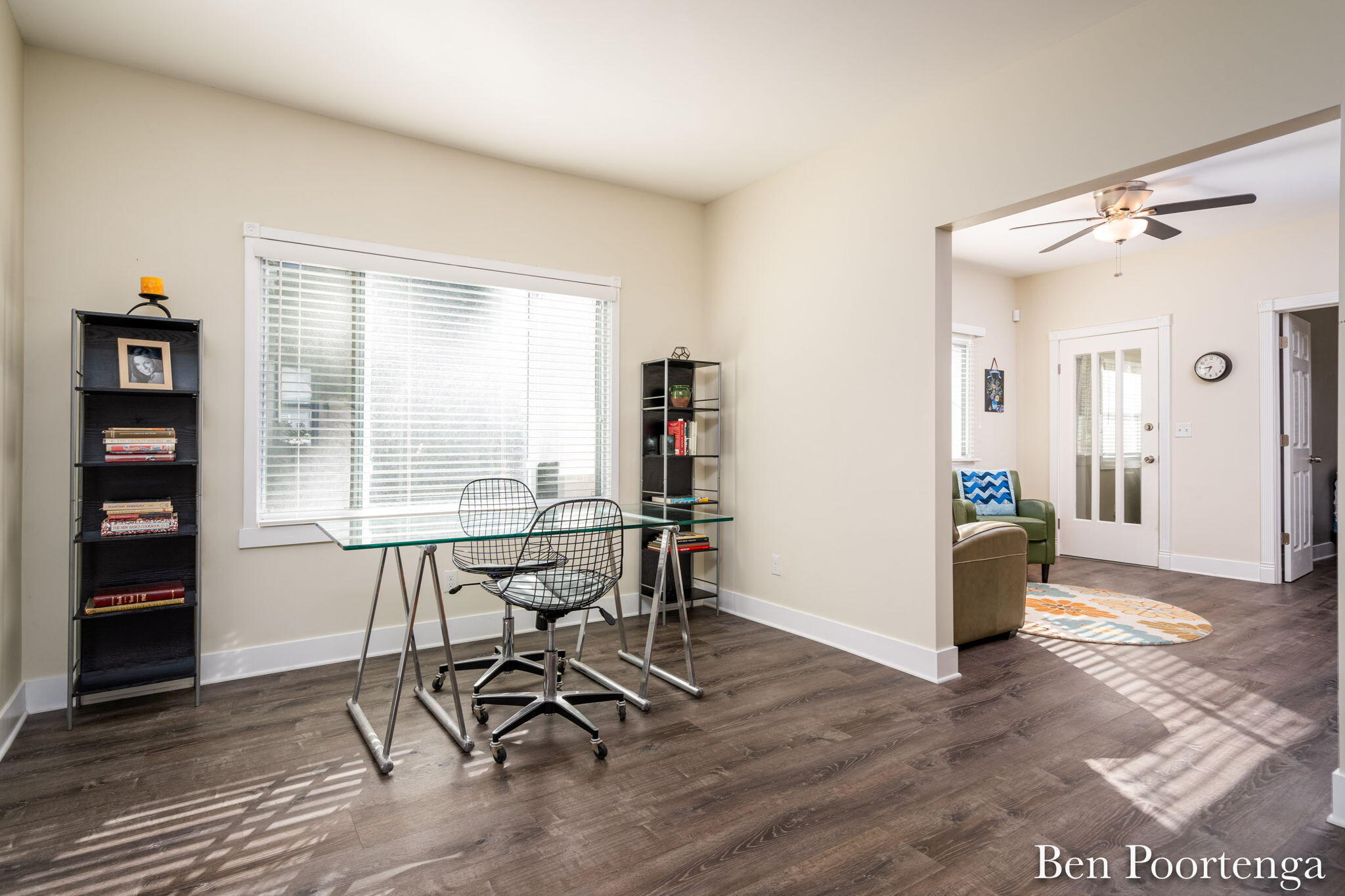 861 Second Street NW