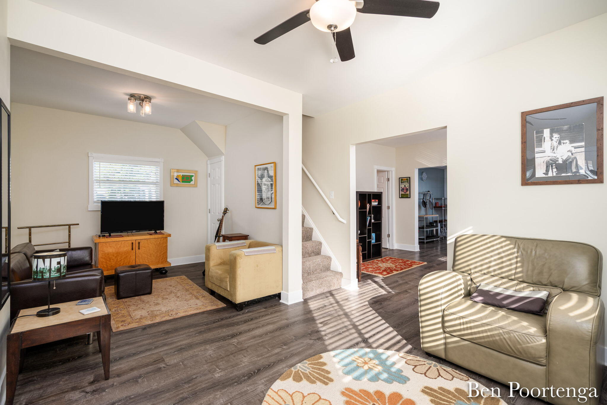 861 Second Street NW