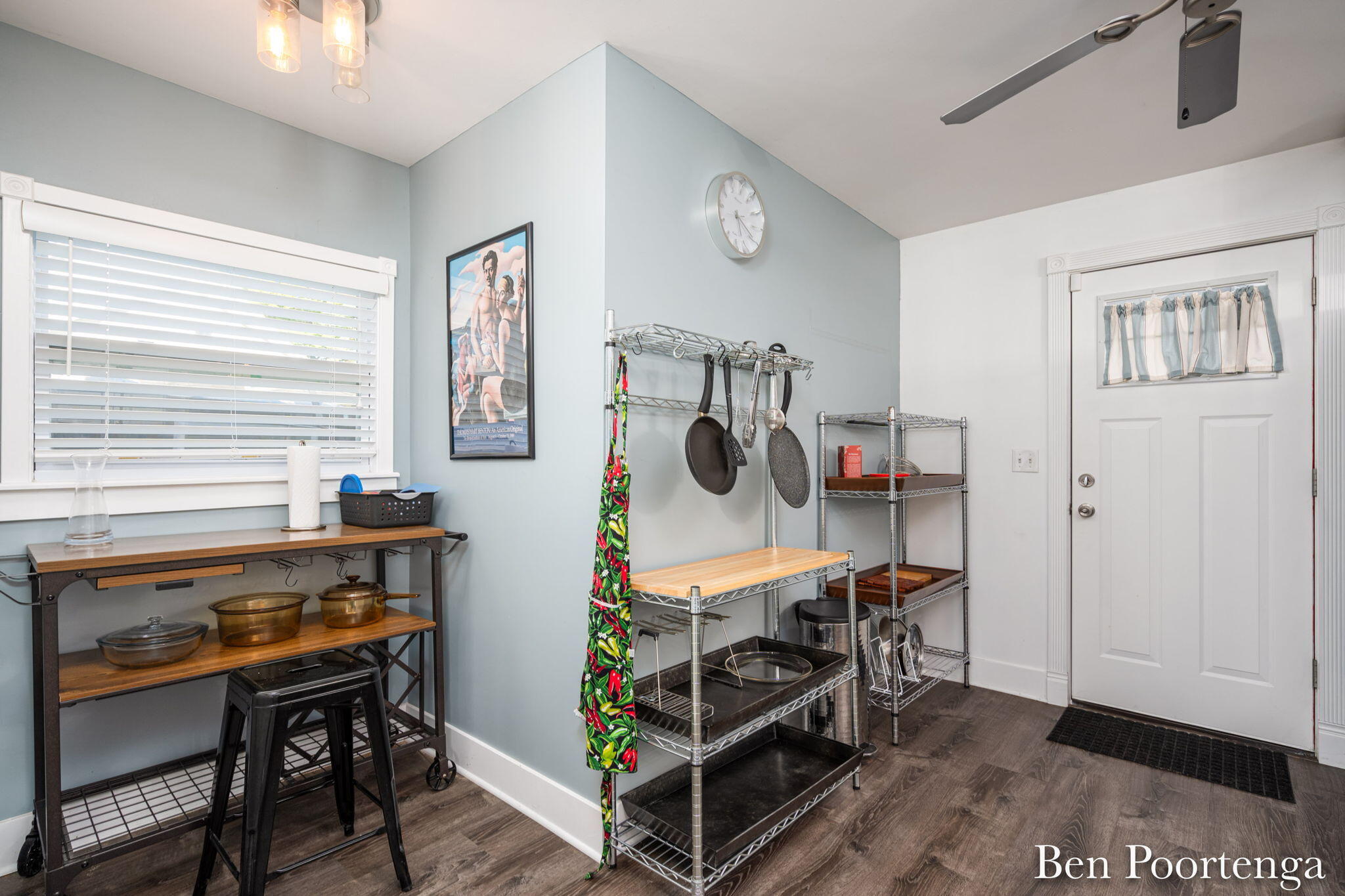 861 Second Street NW