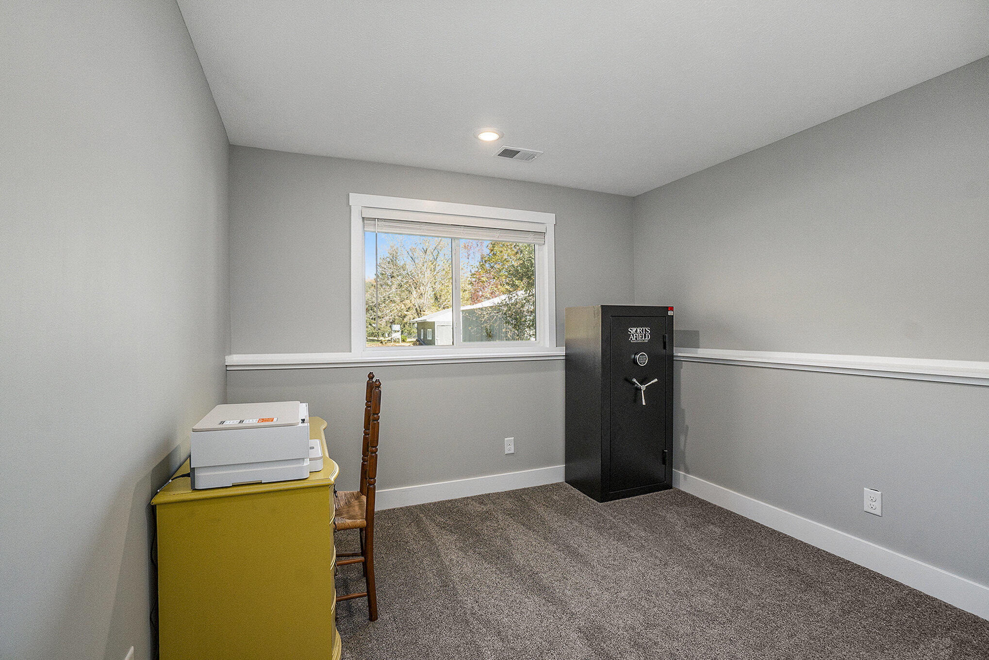 226 W Elm Street