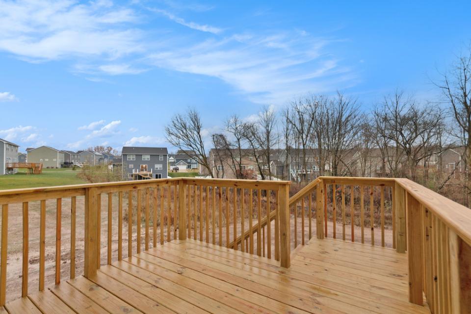 736 Petoskey Stone Drive